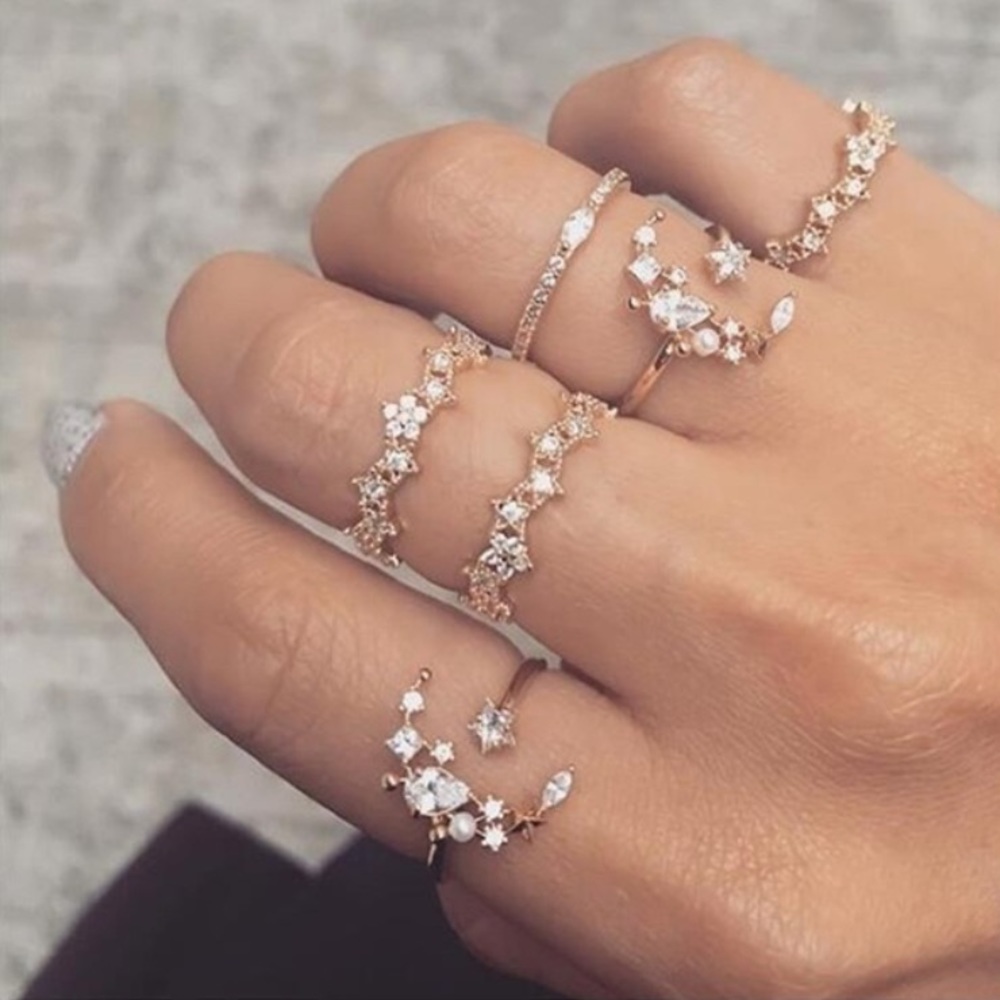 ✨Celestial Moon and Stars Midi Ring Set✨ - Picture 2 of 5
